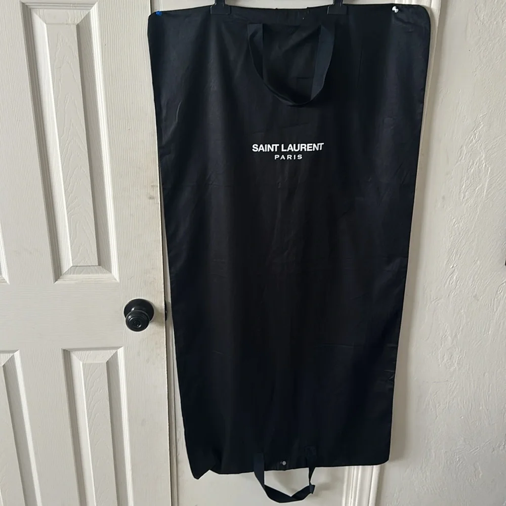 ⚫️🔸SAINT LAURENT GARMENT BLACK BAG FOR SALE 🔸⚫️23”x46”